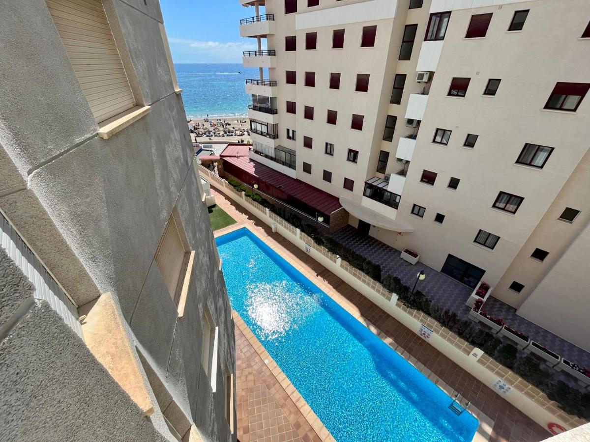 Modern Apartment On The Beach With Pool Calpe Exterior foto